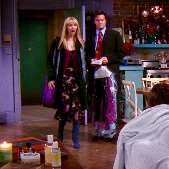 Teal Green Faux Fur Coat Inspired by Phoebe Buffay from Friends - Picture 5 of 12